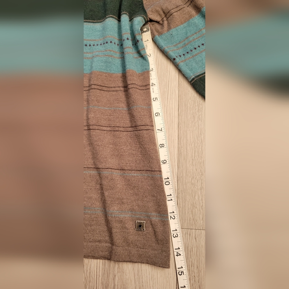 Smartwool Sulawesi Striped Merino Wool Blend Long Sleeve V-Neck Top, Women Small - Picture 8 of 13